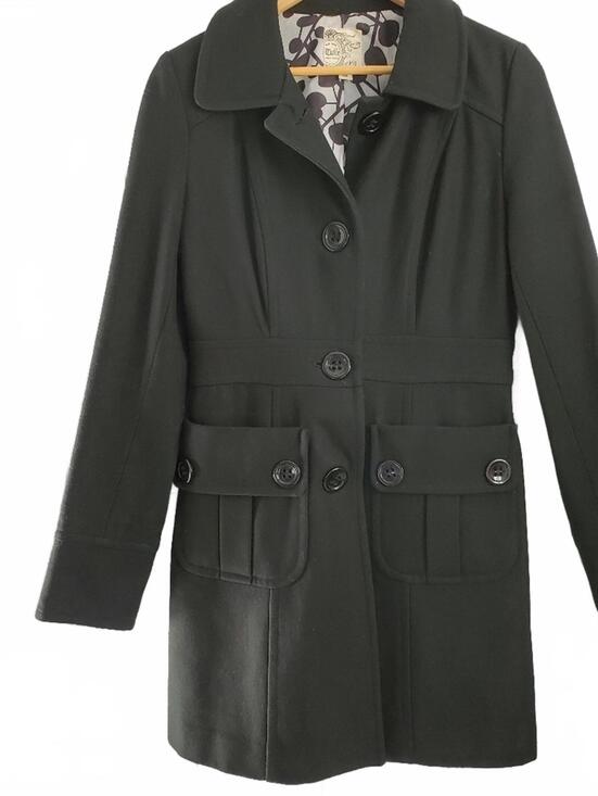 Anthropologie Jackets & Blazers - ANTHROPOLOGIE TULLE ORIGINAL CLOTHING Black ¾ Length Winer Coat with Front Pocke